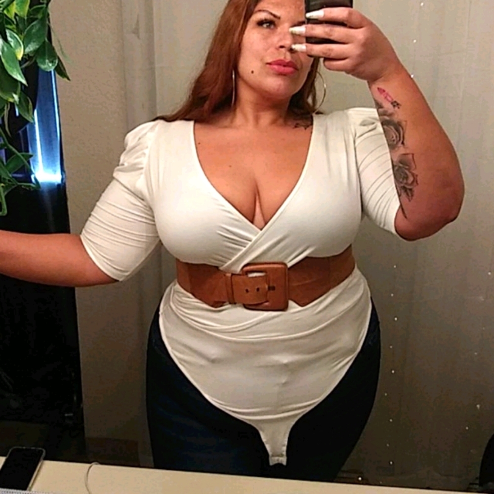 ๐ Sexy Bodysuit - Picture 2 of 5